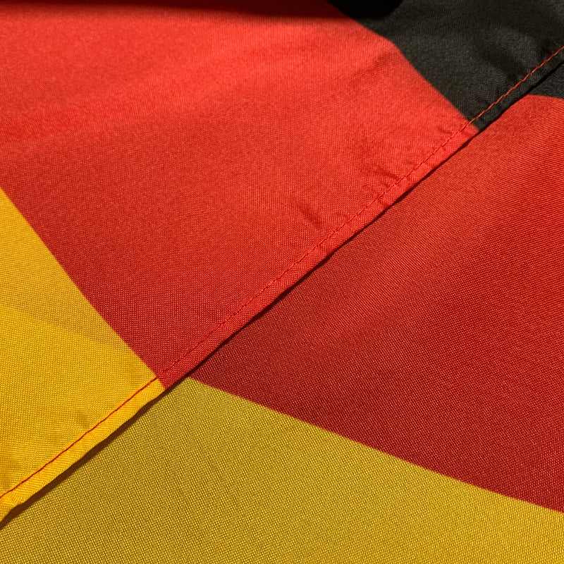 Deutsche Auto-Flagge aus Polyester - Windbeständige Autofenster-Dekoration